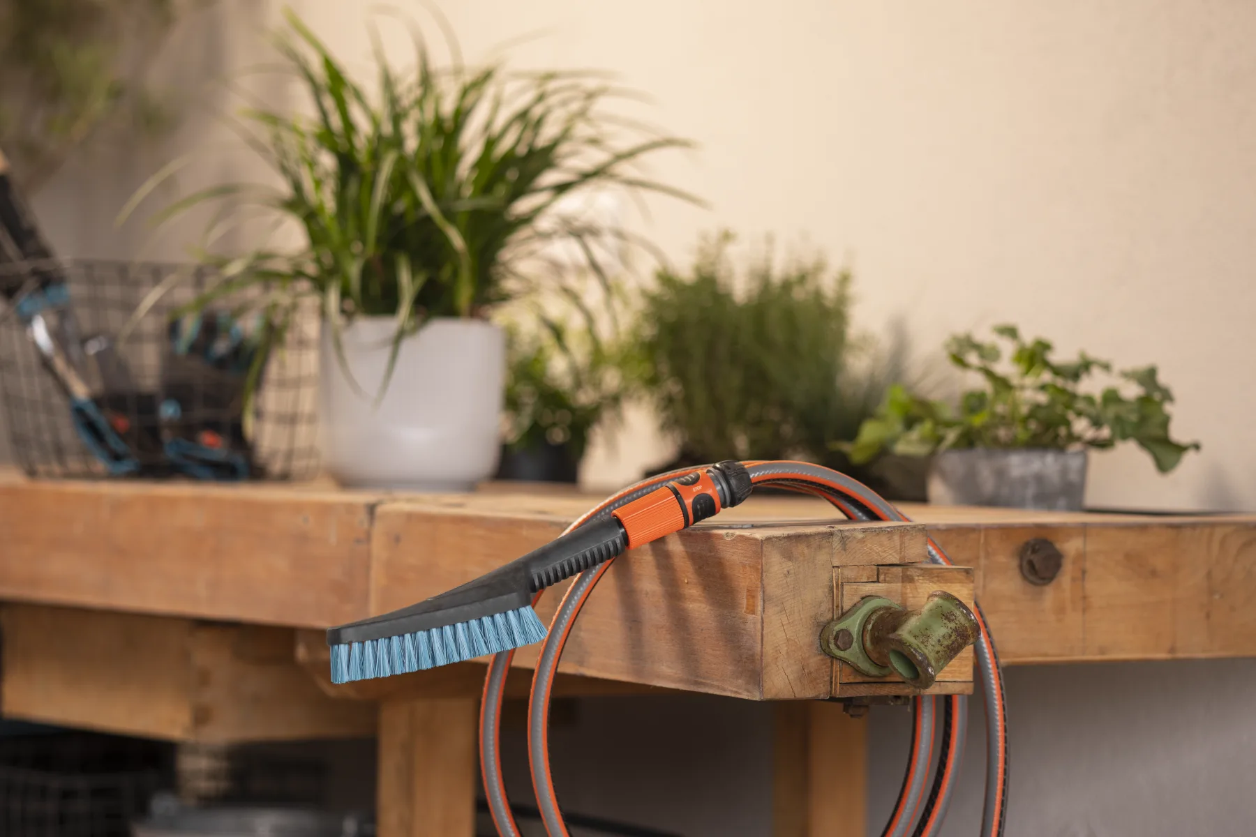 Cleansystem ruční kartáč S tvrdý, s přípojkou na hadici