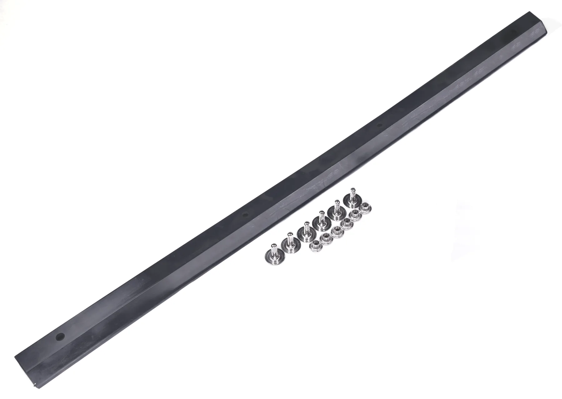 PLASTIC ANGLE 40 WITH RIVET