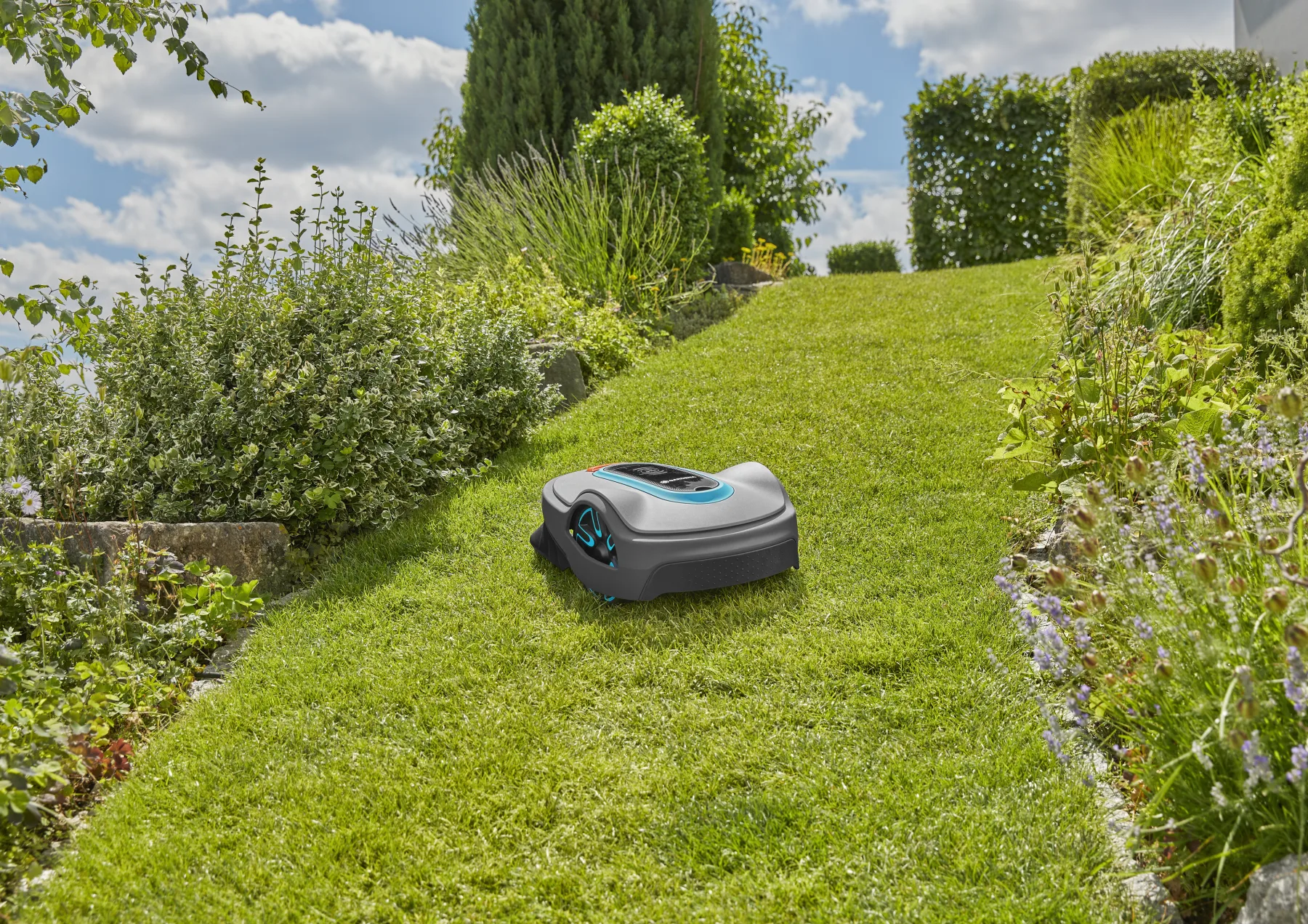 Robotická sekačka SILENO life, 750 m²