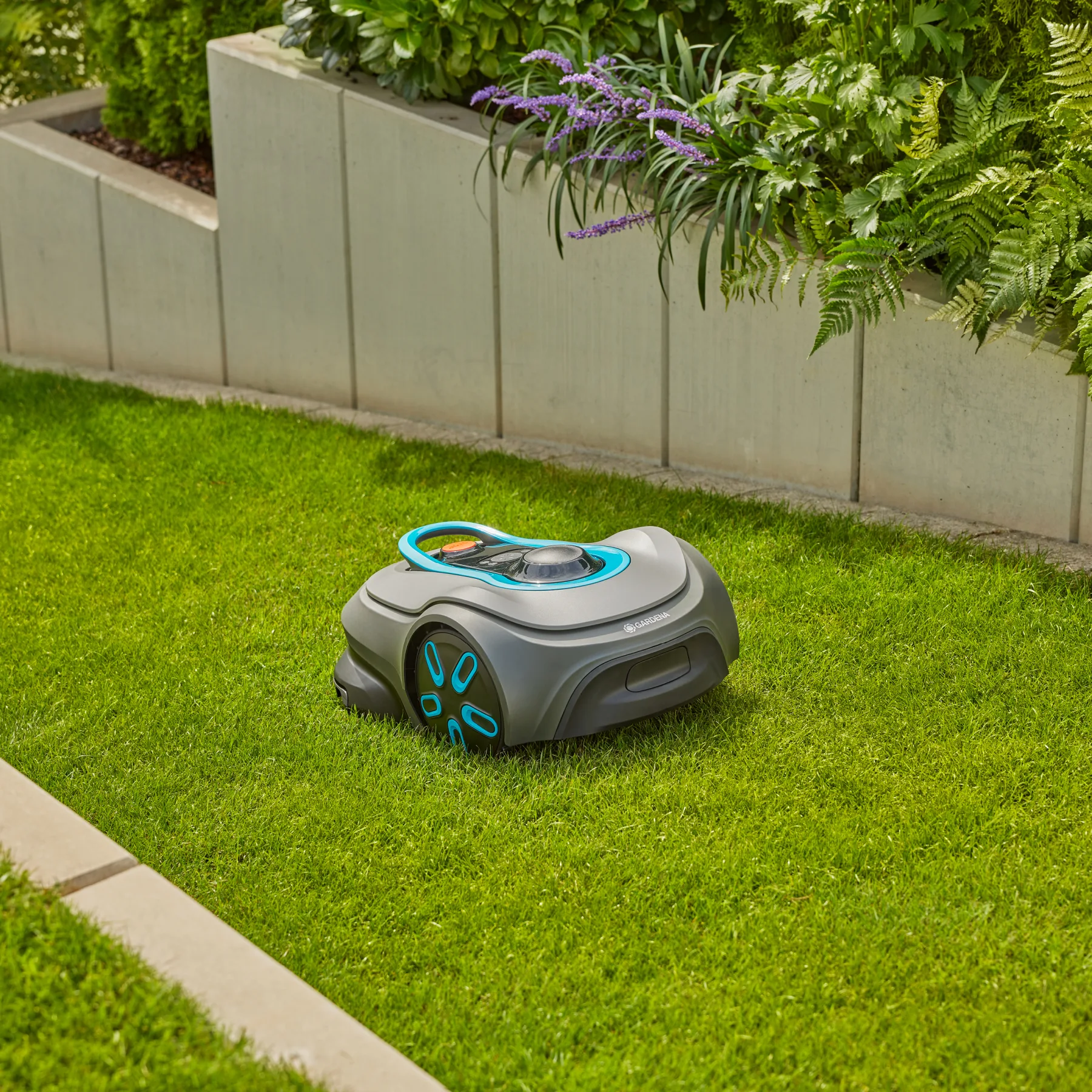 Smart SILENO free 1200 m², robotic lawn mower