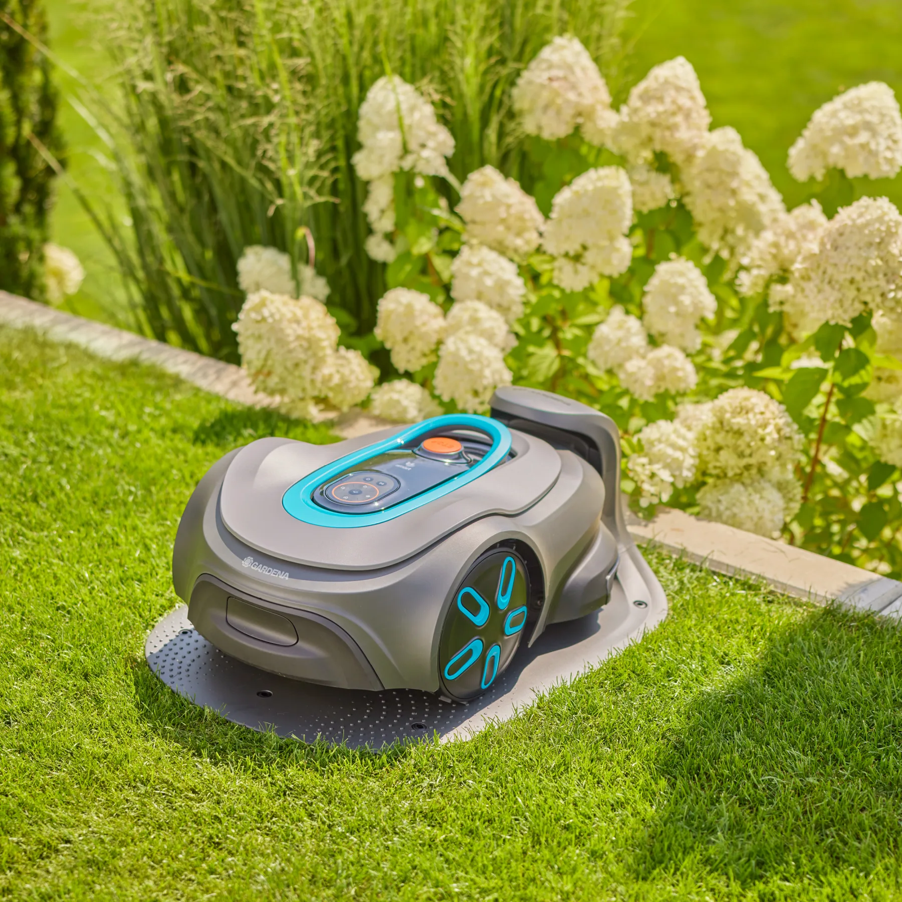 Smart SILENO max 1200 m², robotic lawn mower