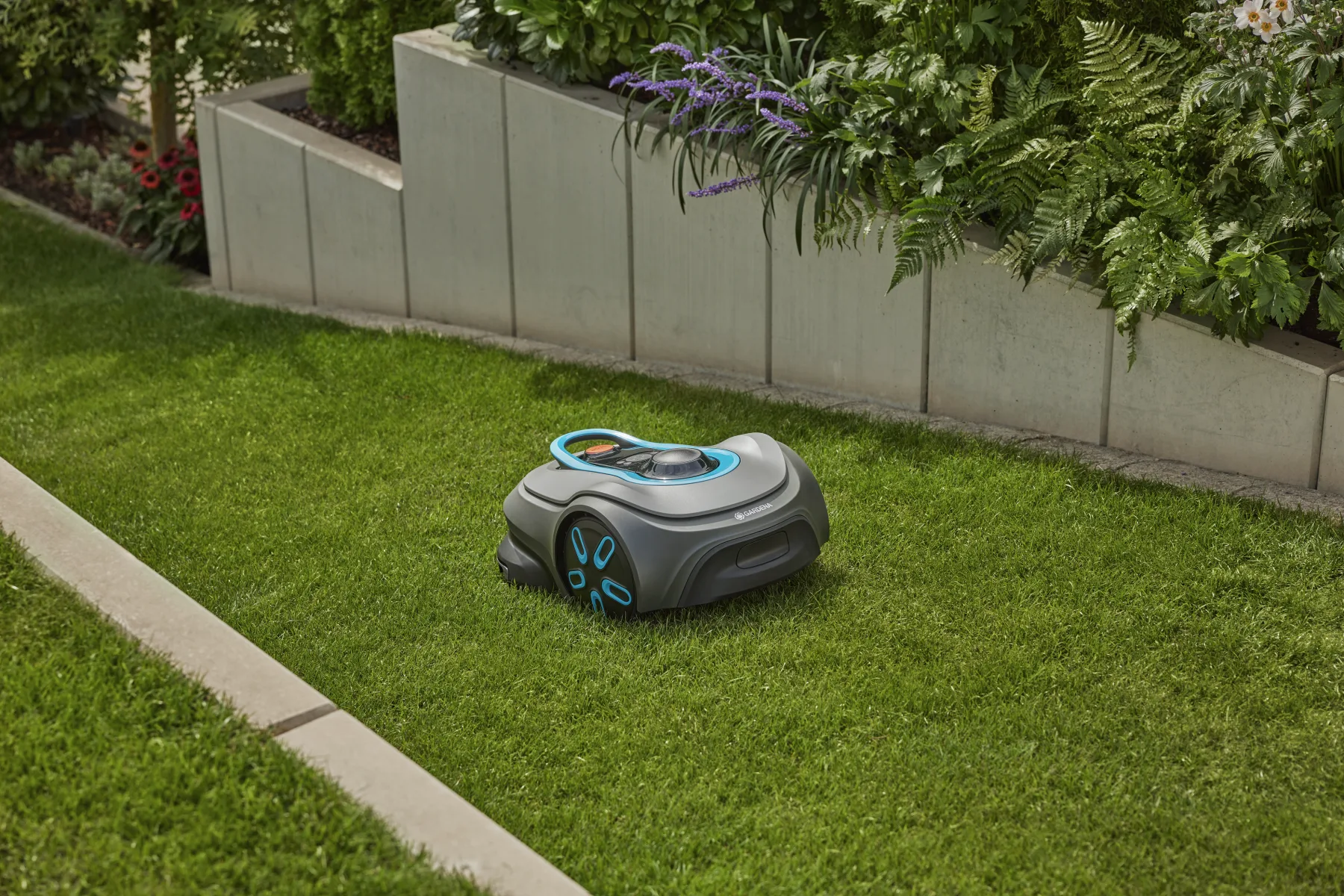 smart SILENO free 700 m², robotic lawn mower