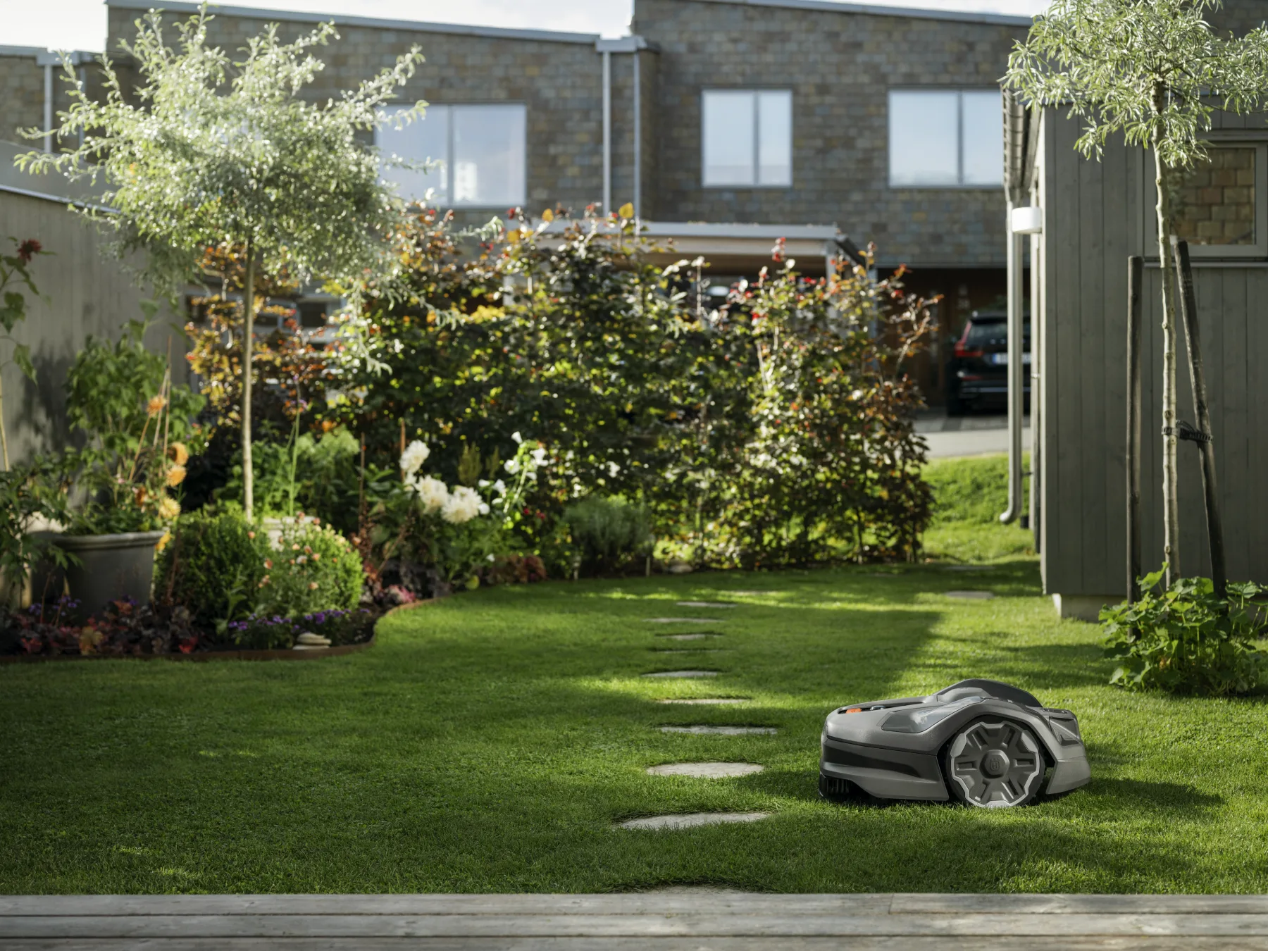 Husqvarna Automower® 305E NERA