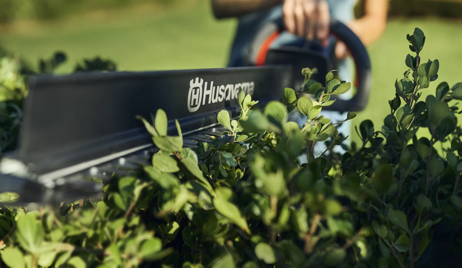Husqvarna Aspire™ H50-P4A s akumulátorem a nabíječkou